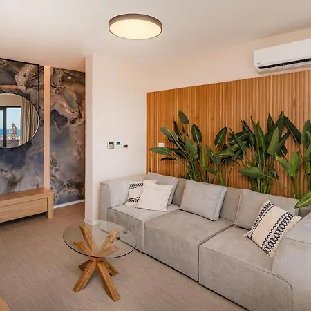 Apartment Sea View